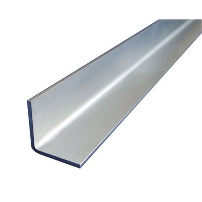 Produit en acier équilateral d'angle de GI d'ASTM A36 de Shandong faisant 12m