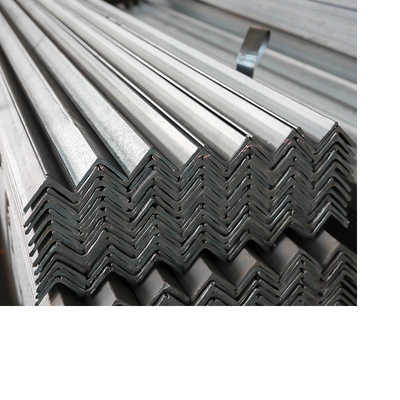 Produit en acier équilateral d'angle de GI d'ASTM A36 de Shandong faisant 12m