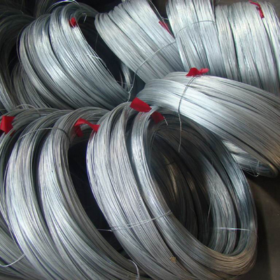Le fil machine en acier galvanisé enduit par zinc 3.8mm SAE1006 GI a laminé à chaud le fer