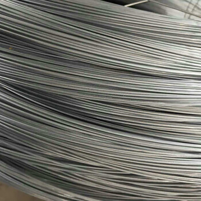 Le fil machine en acier galvanisé enduit par zinc 3.8mm SAE1006 GI a laminé à chaud le fer