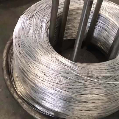 100kgs a galvanisé le câble métallique en acier BWG 16 18 20 22 Fer SAE 1010