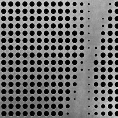 ASTM 304 a perforé le plat laminé à chaud de feuille d'acier inoxydable autour du trou 10mm