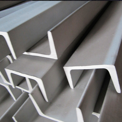 Le profil 304 de la Manche en acier 305 316 405 6mm U/C forment le profil structurel de la Manche C d'acier inoxydable