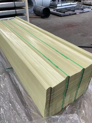 La feuille 275g de toit de la tolérance 1% PPGI colorent la toiture en acier enduite
