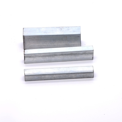 ASTM Q195 a galvanisé la section carrée en acier de boîte de la tuyauterie 150x150