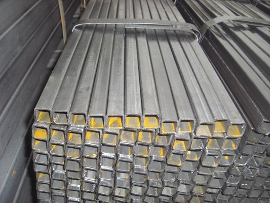 Q195 a galvanisé le tube carré SPHC 2x3 a galvanisé la tuyauterie en acier