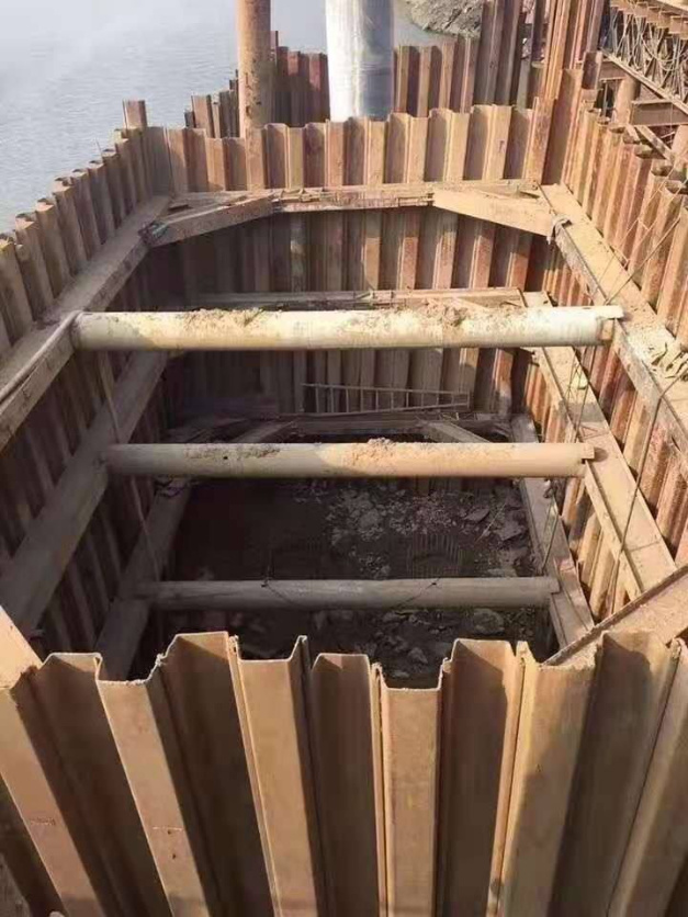 type de 400X100X10.5mm - type laminé à chaud de 2 U pile de tôle d'acier pour la construction