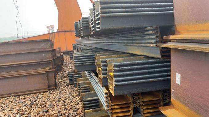 type de 400X100X10.5mm - type laminé à chaud de 2 U pile de tôle d'acier pour la construction